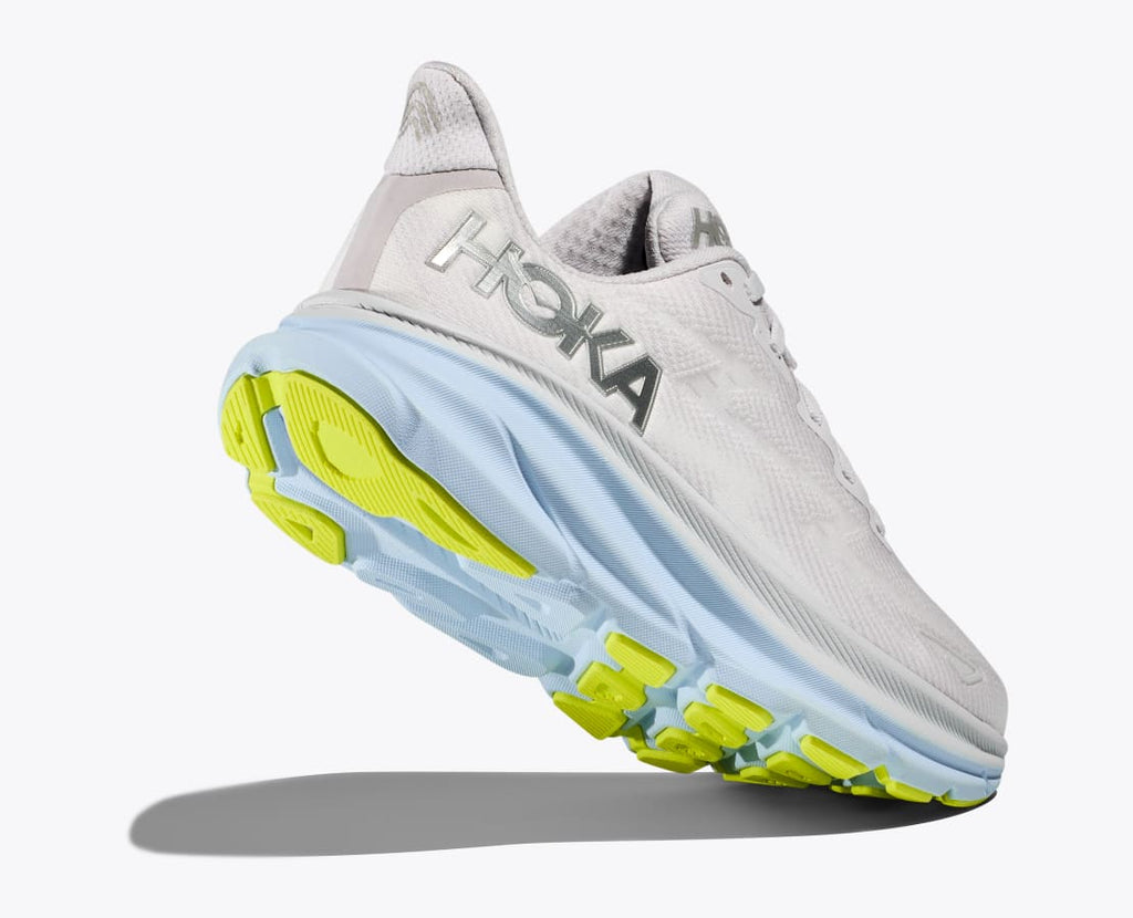 HOKA - Women's Clifton 9