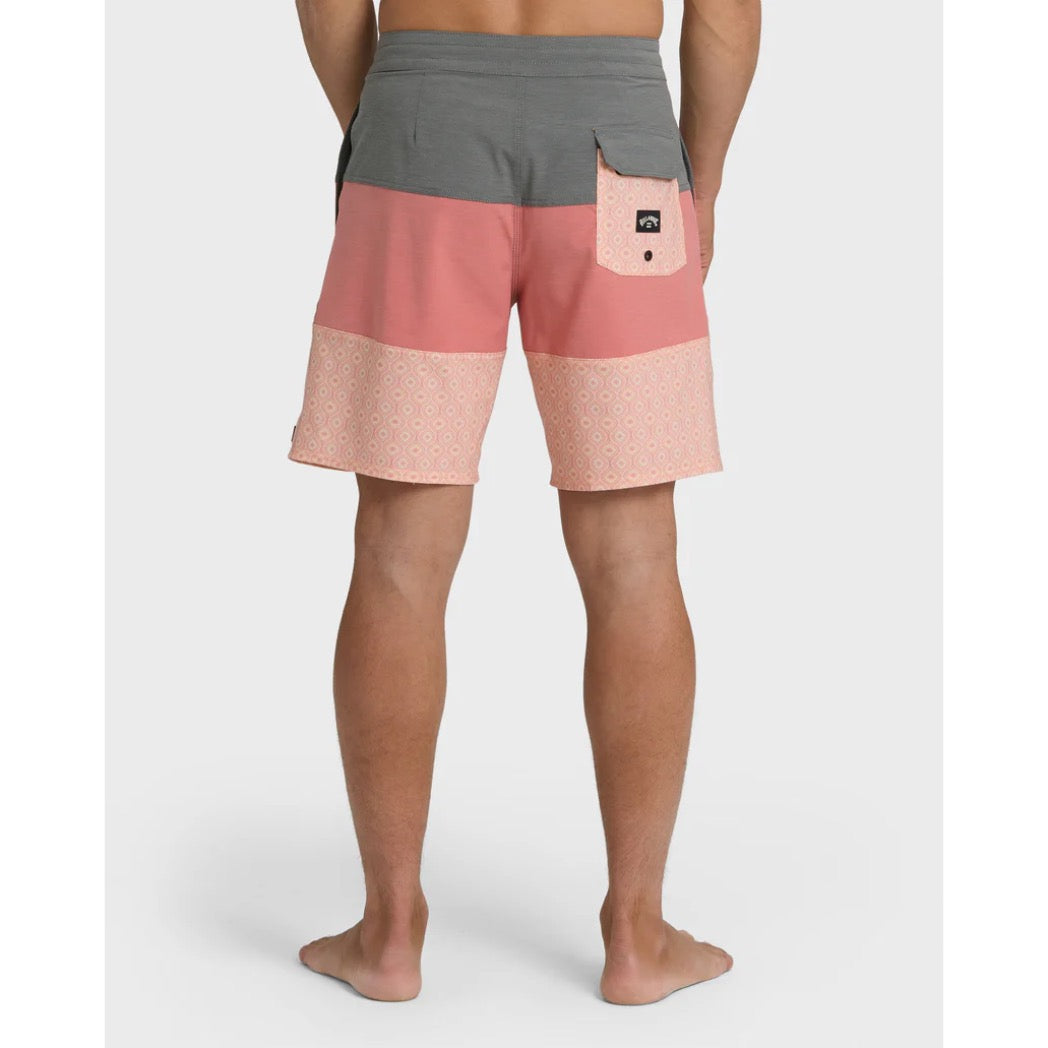 BILLABONG - TRIBONG BOARDSHORT | Ash Rose