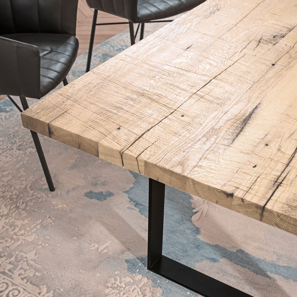 janua | sc 58 table | white pigmented oak + black base 280x110cm