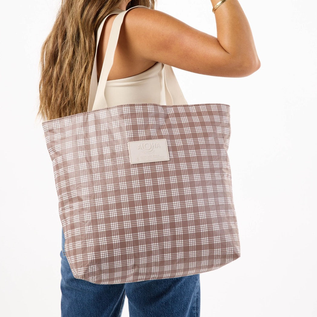 ALOHA COLLECTION - Palaka Day Tripper | Affogato