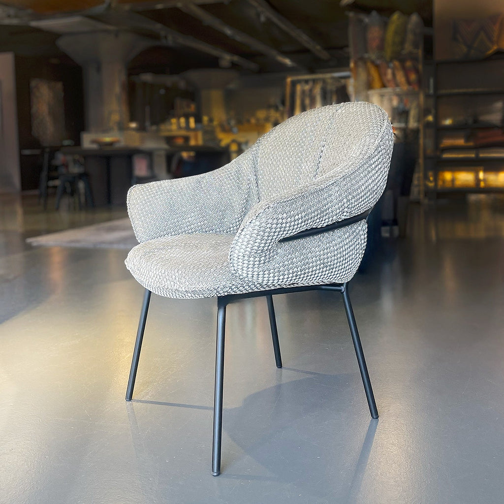 freifrau | low dining | marie armchair | nobilis raphael 02 beige