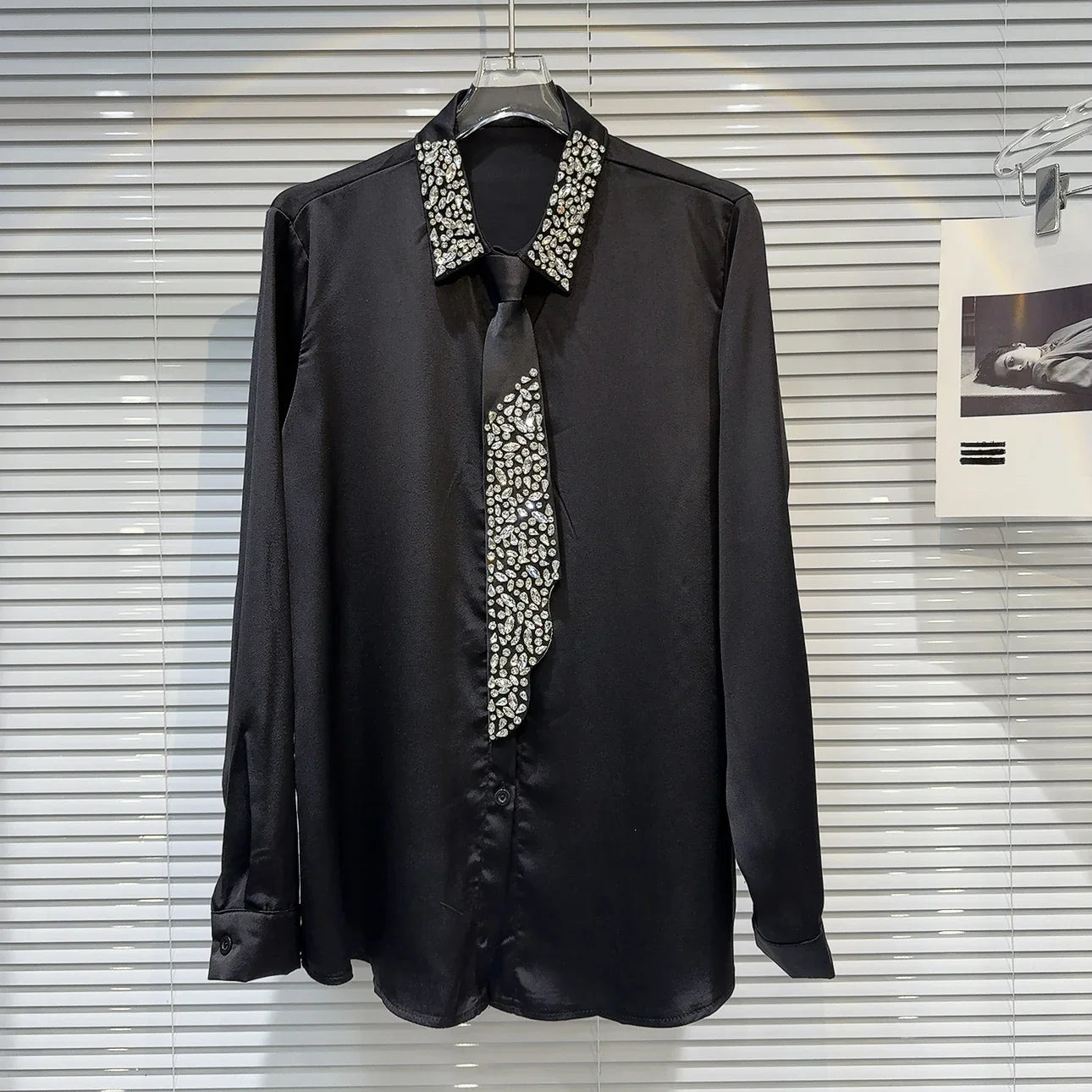 Boutique Wholesale 2025 Summer New Fashionable Temperament Rhinestone Nail Bead Elegant Long Sleeved Women's Shirt