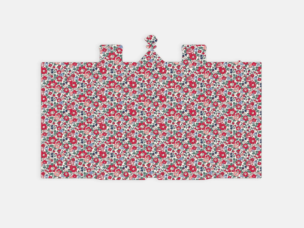 Liberty Tudor Building 750 Piece Shaped Puzzle