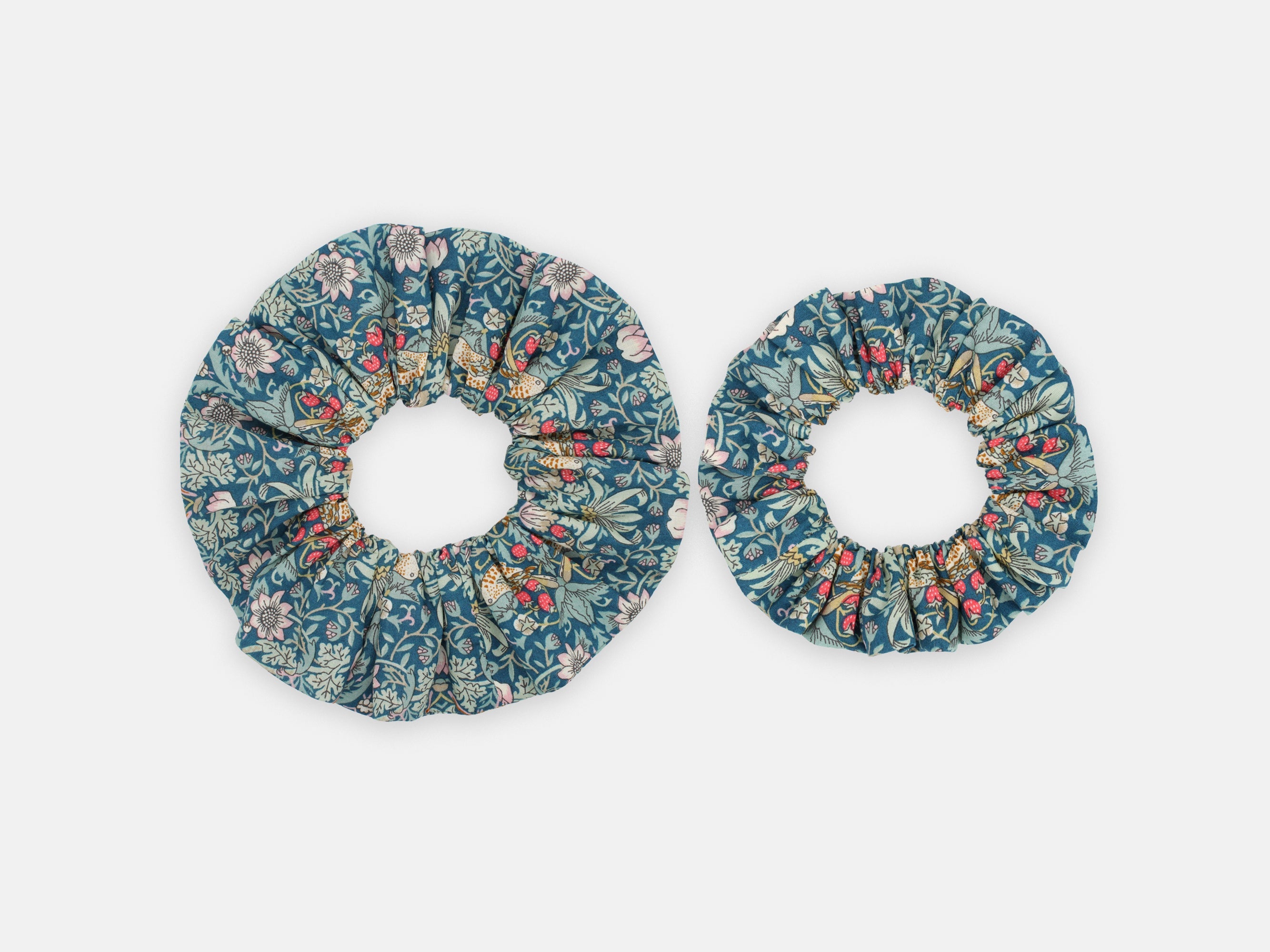 Scrunchie - Liberty Strawberry Thief P Print
