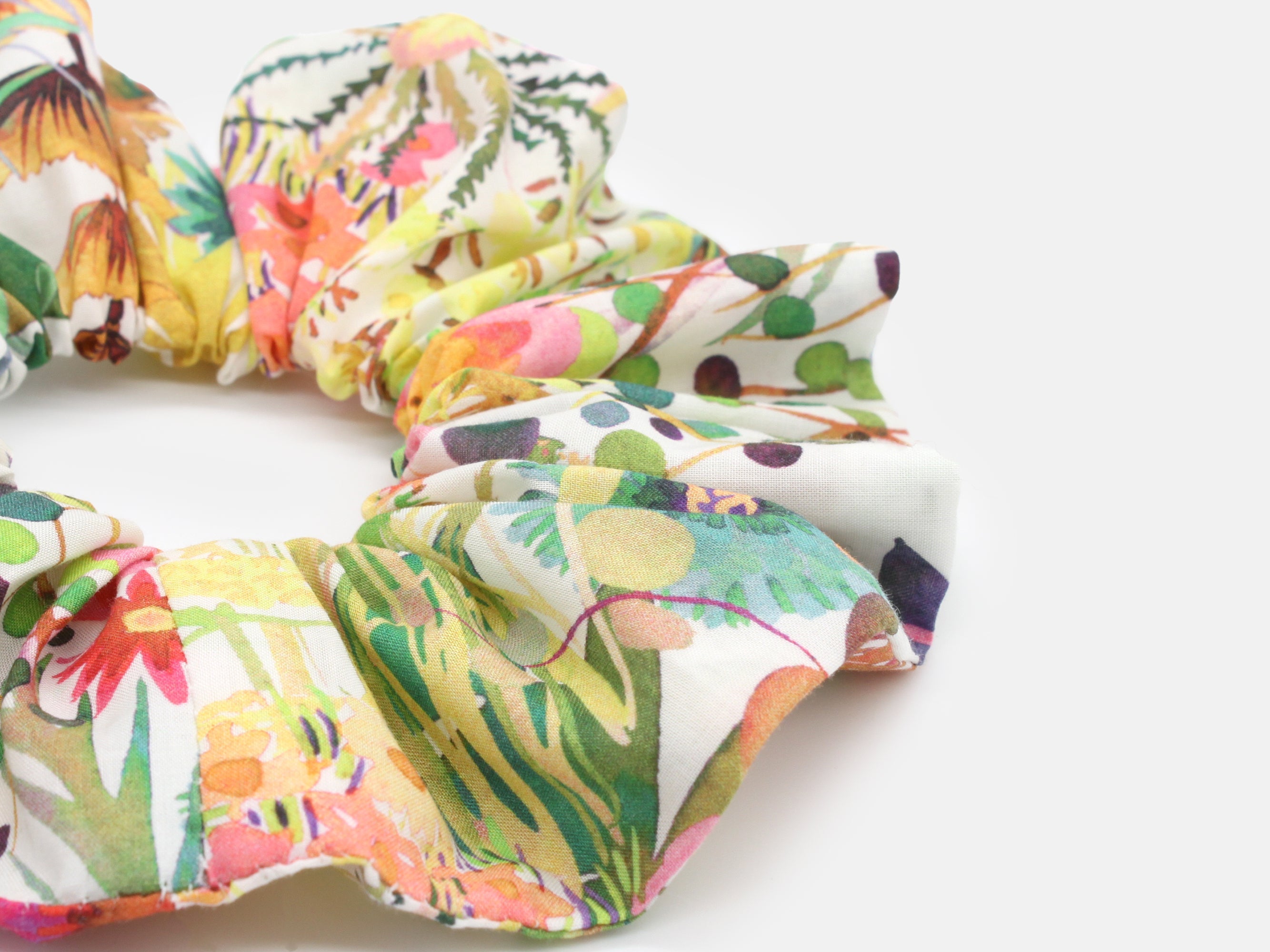 Scrunchie - Liberty Tresco F Print