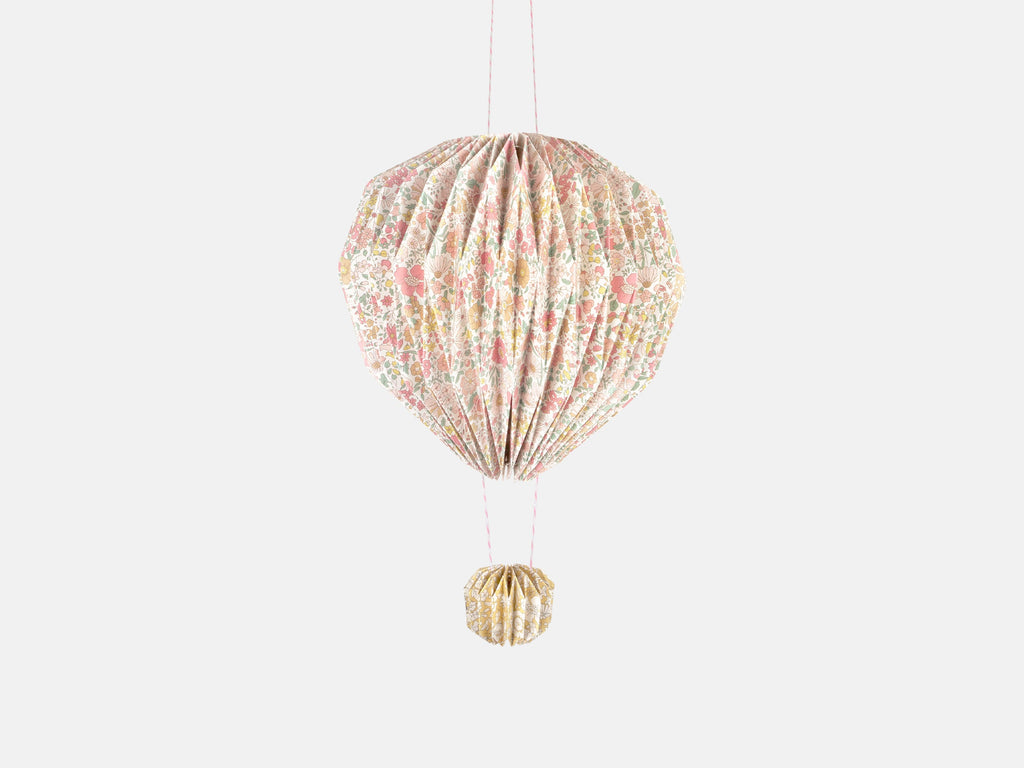 Meri Meri x Liberty Origami Balloon Decorations (3)