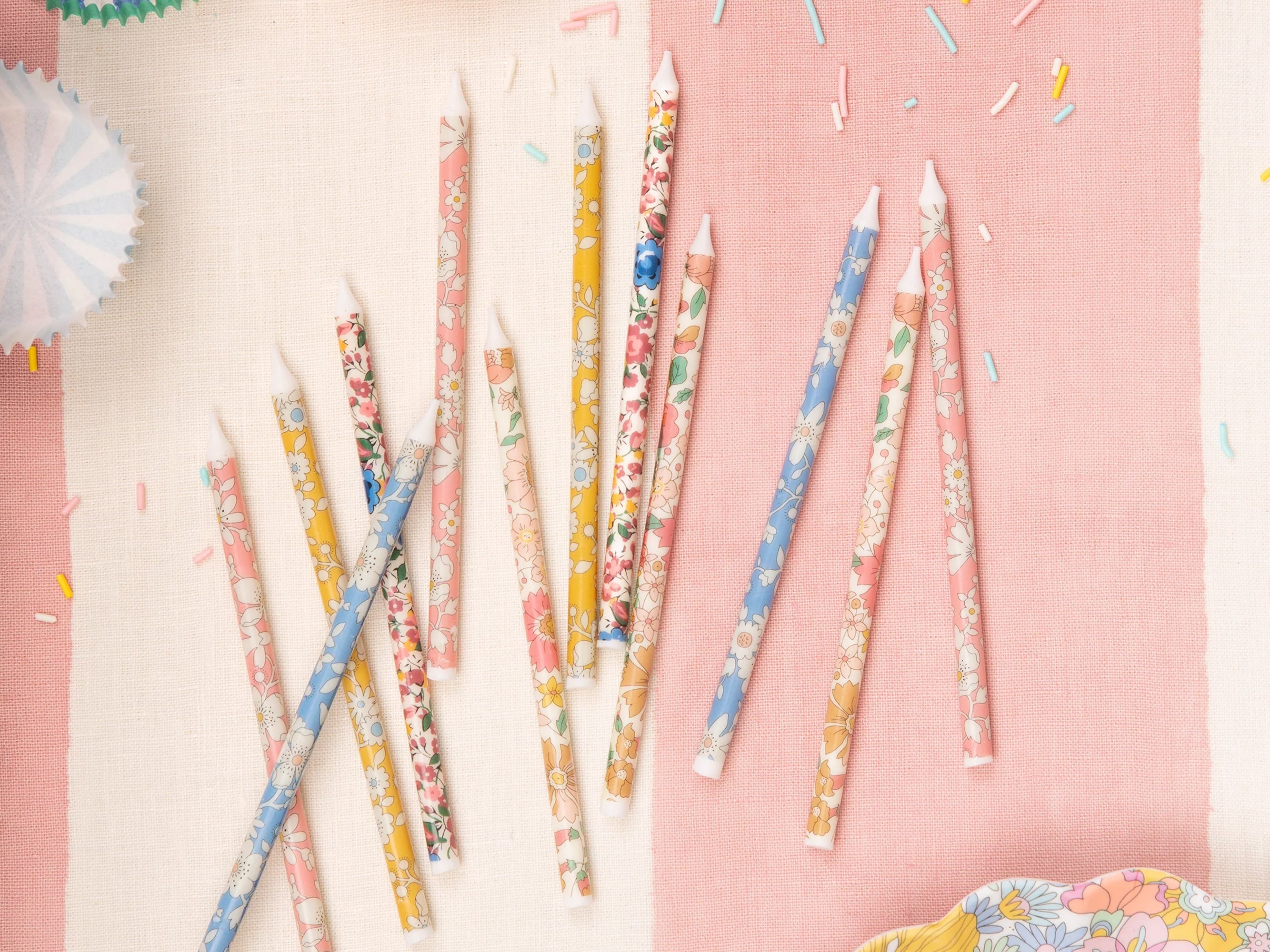 Meri Meri x Liberty Mixed Print Party Candles (16)