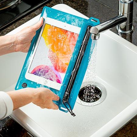Niteize RUNOFF® Waterproof Travel Pouch