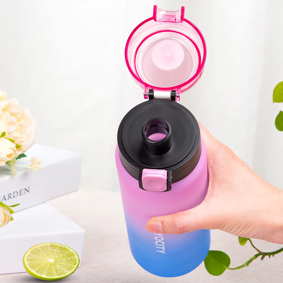 750ml Tritan Frosted Gradient Water Bottle for Drinking Portable Sport Tea Coffee Cup Kitchen Tools Kids Water Bottle School