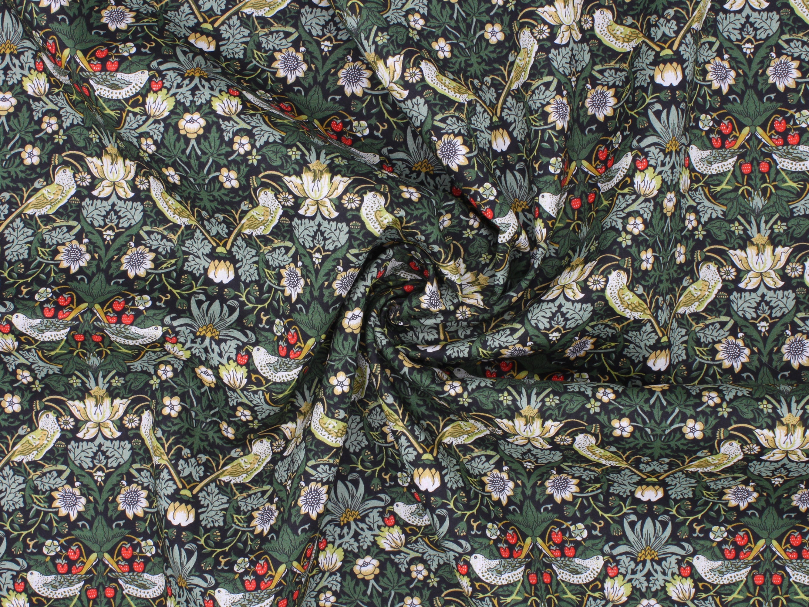 Liberty Fabrics - Strawberry Thief N Tana Lawn™ Cotton