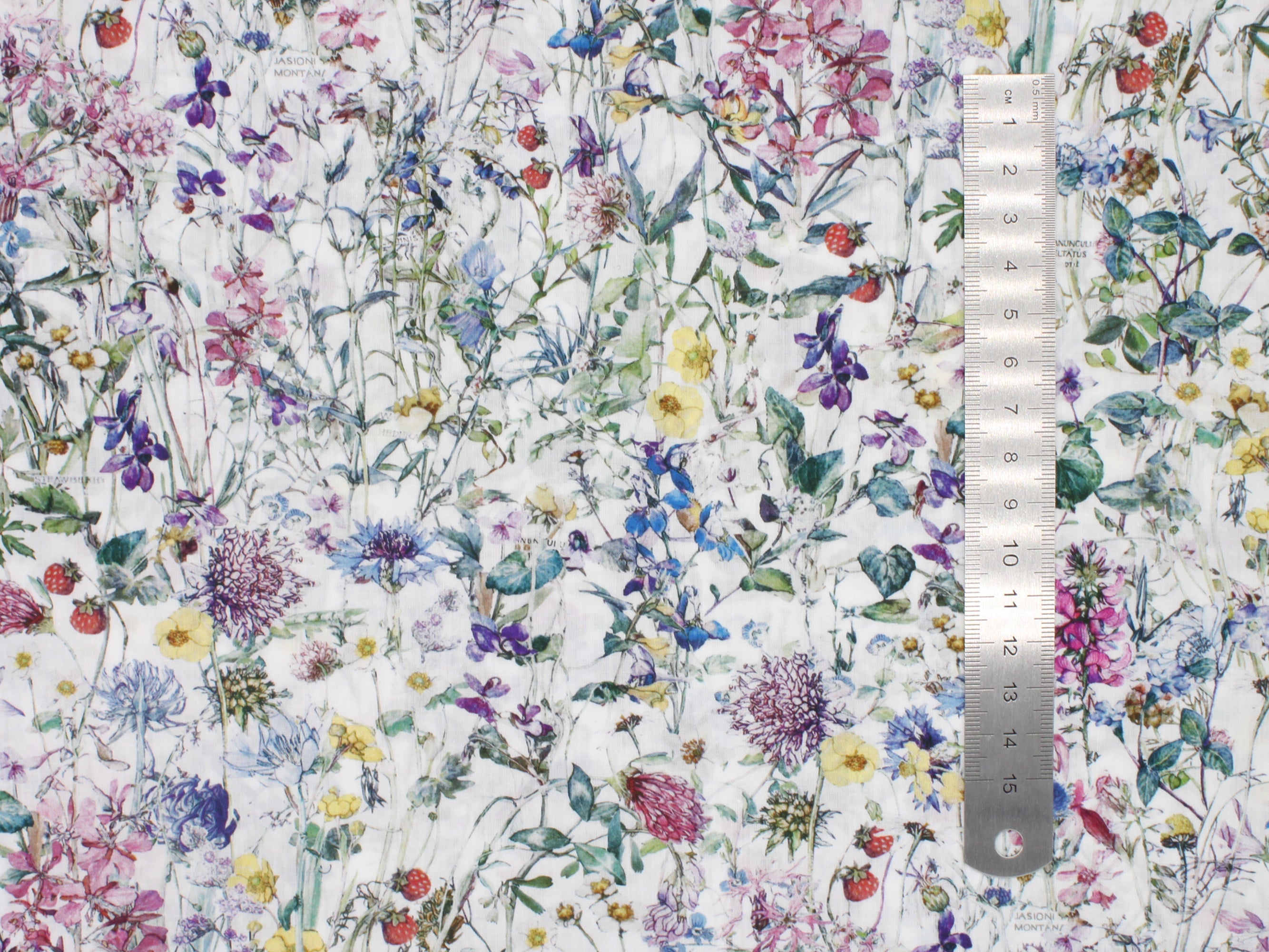Liberty Fabrics - Wild Flowers A Tana Lawn™ Cotton