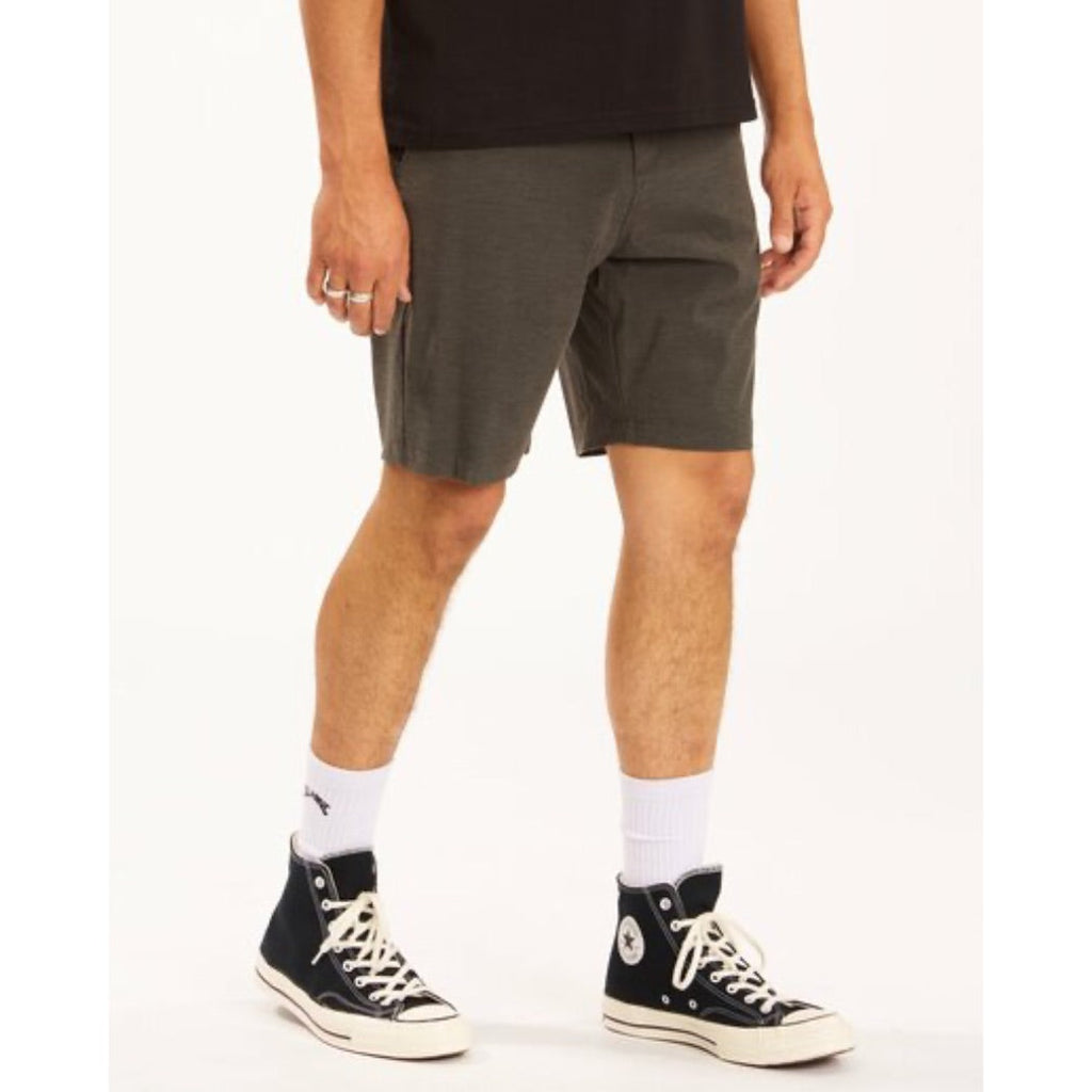 BILLABONG - CROSSFIRE MID SUBMERSIBLE 19" SHORTS | ASPHALT