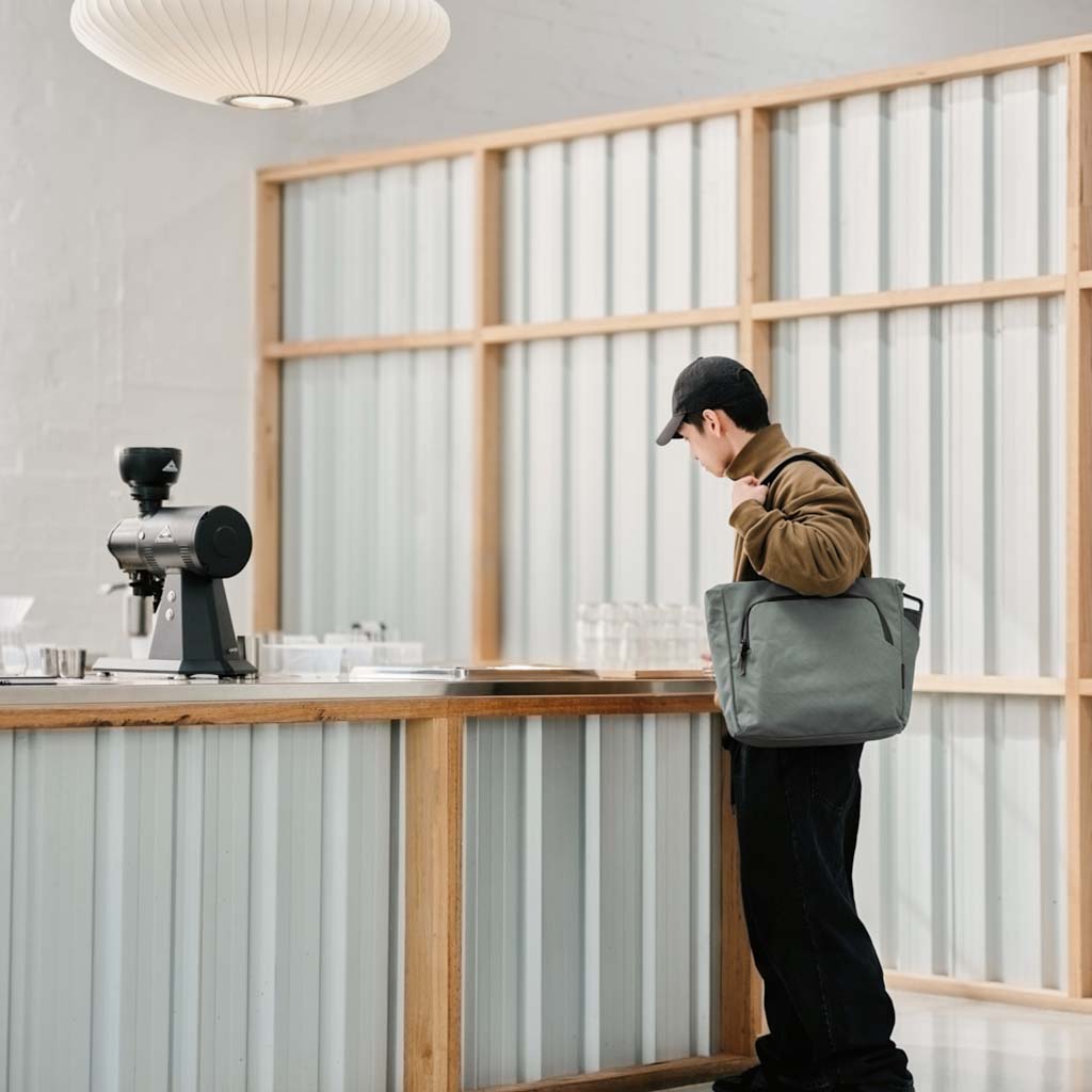 Bravo Tote V1