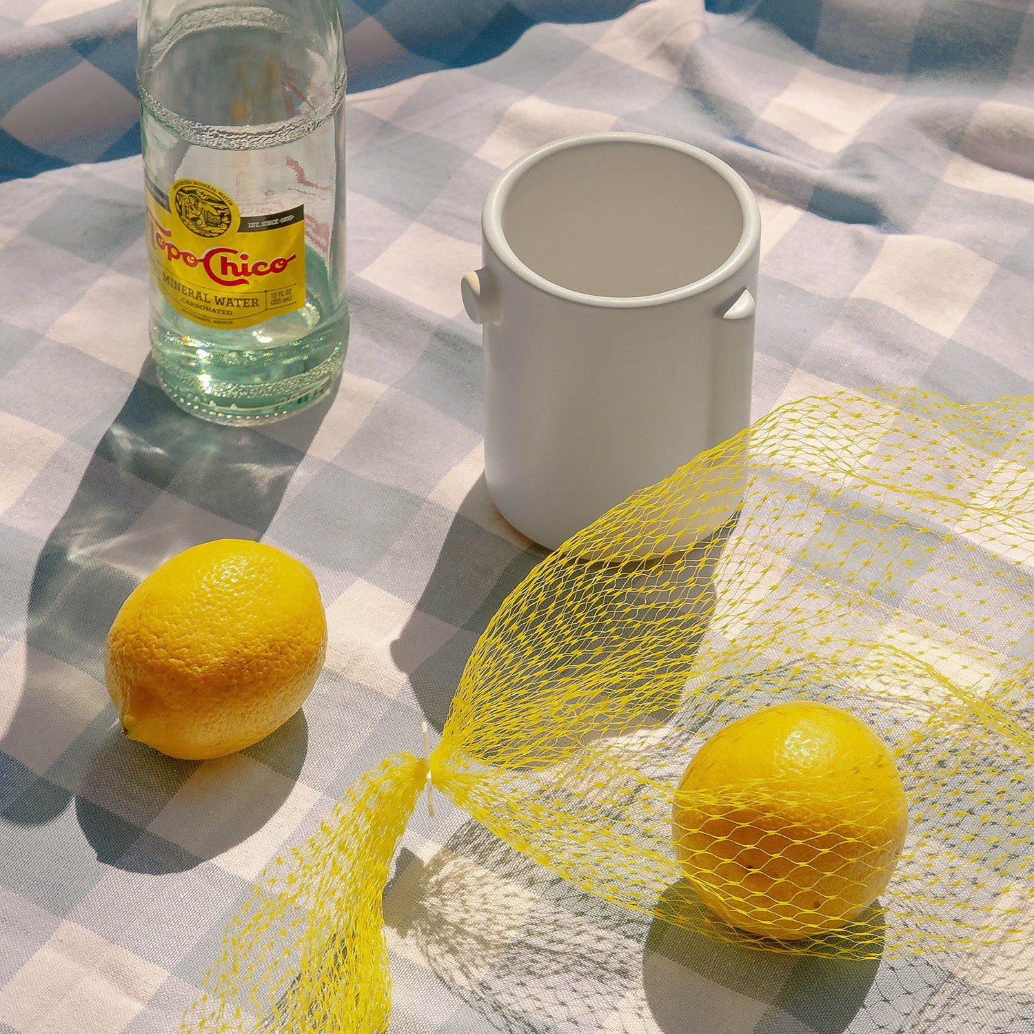 areaware | confetti cup | white - DC