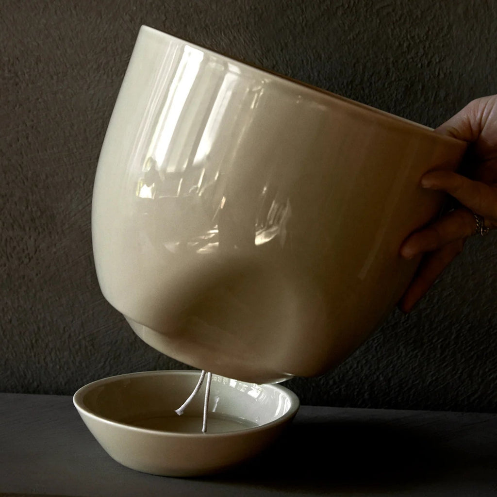 audo copenhagen (menu) | hydrous planter 20cm | ashen