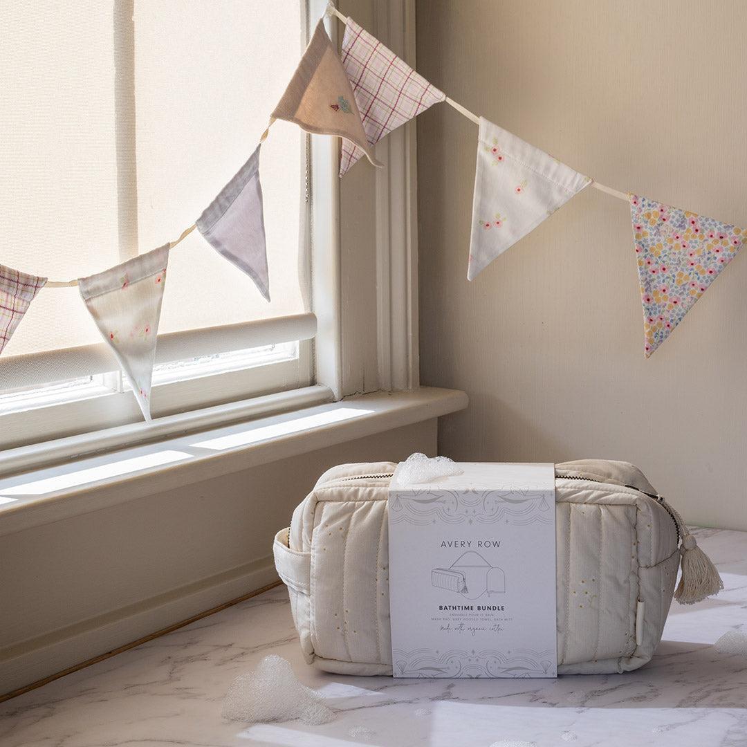 Avery Row Bathtime Bundle Gift Set - Chamomile