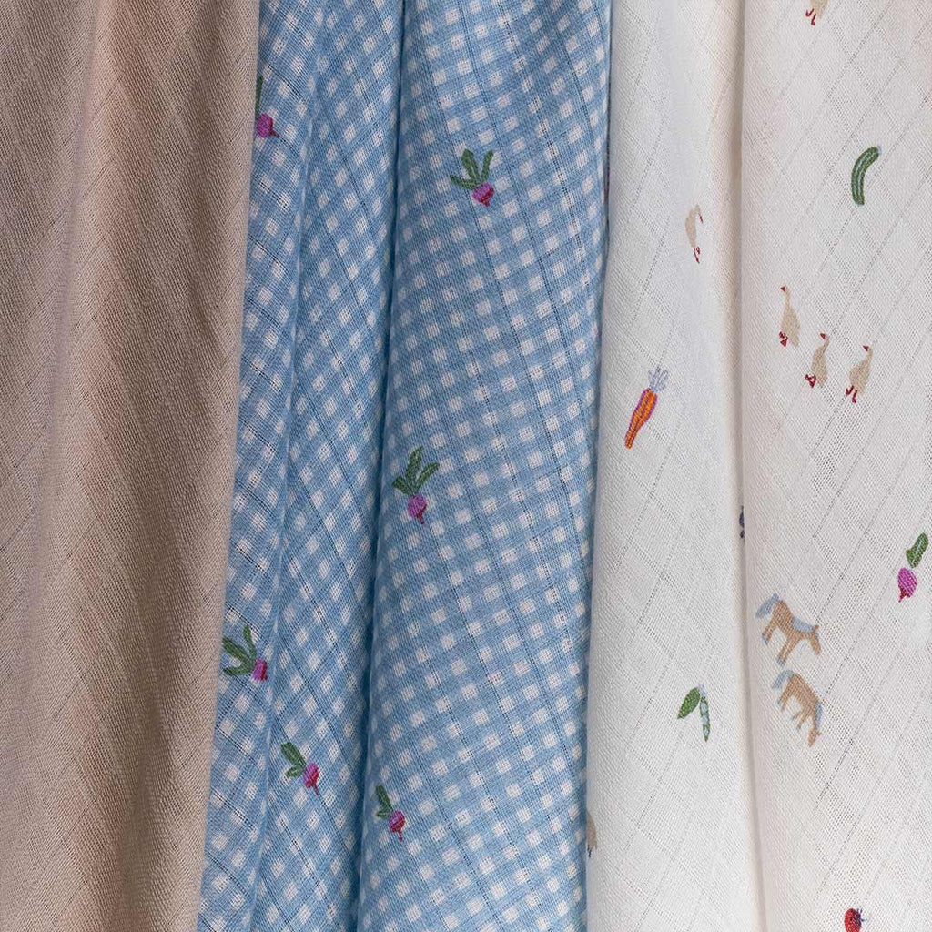 Avery Row Organic Baby Muslin Squares Set of 3 - Little Farm