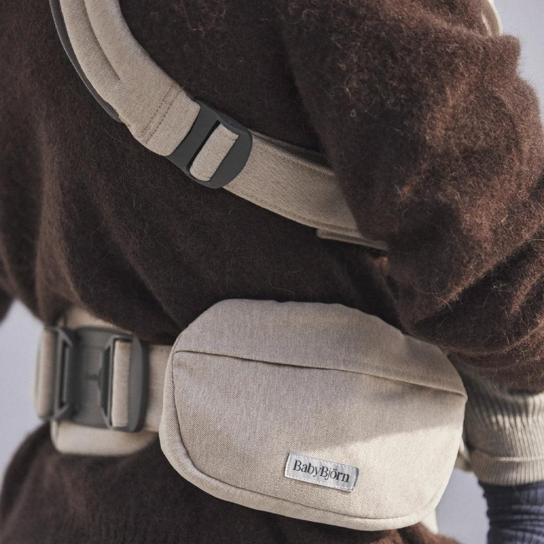 BabyBjorn Pocket Pouch Woven Melange - Light Beige