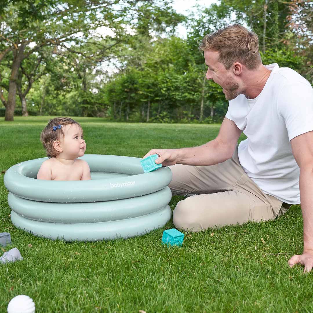 babymoov Aquadots Inflatable Baby Bath + Paddling Pool