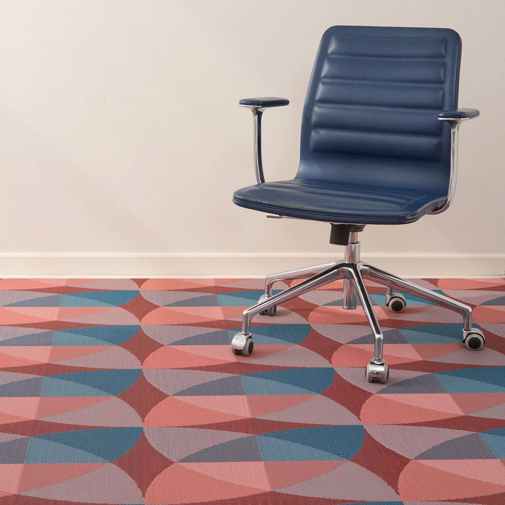 chilewich | woven floormat 183x2269cm (72x106") | canopy raspberry