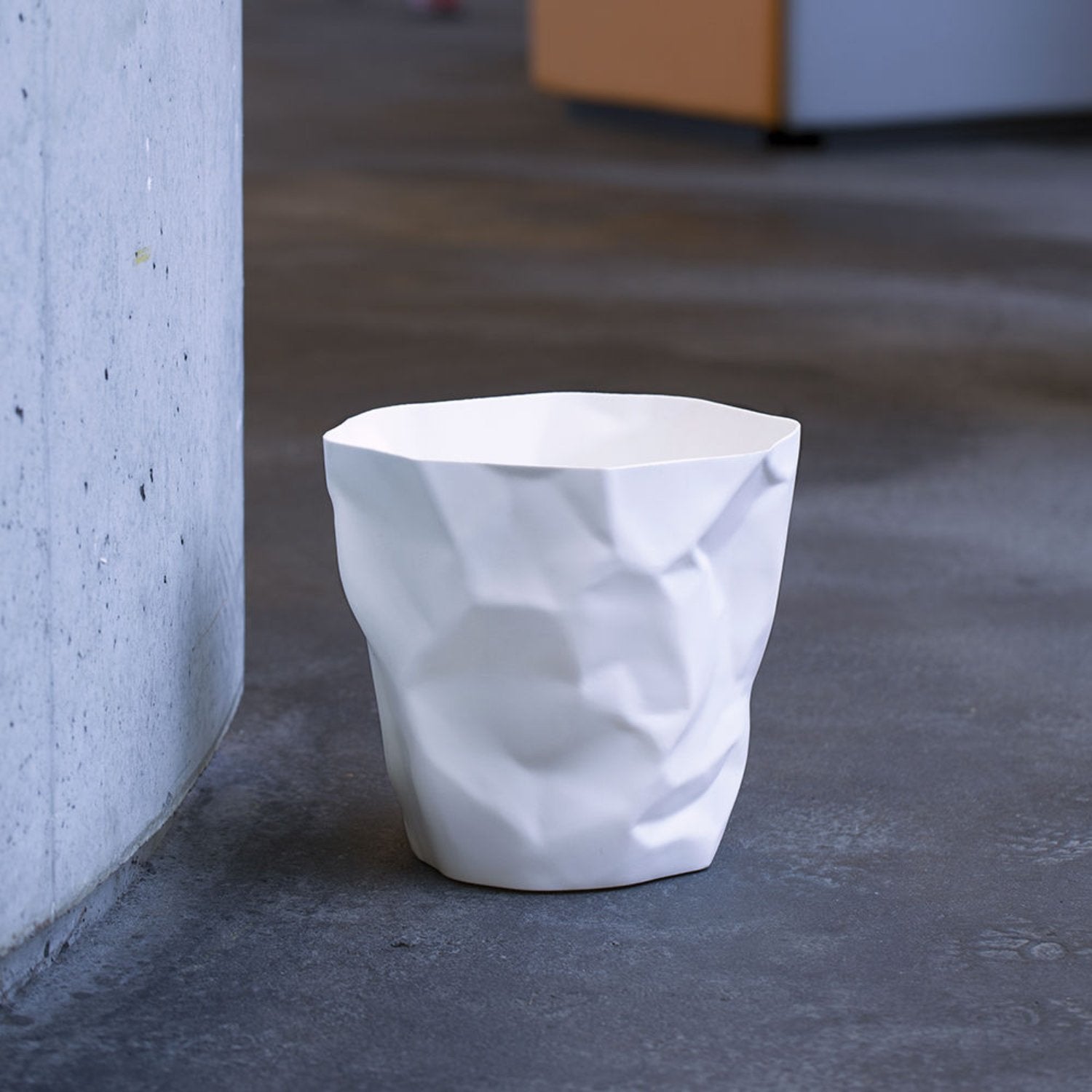 essey | bin bin | large white - LC