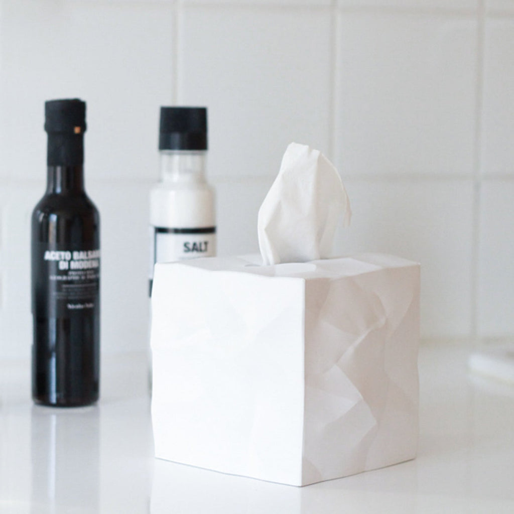 essey | wipy cube tissue box | white - LC