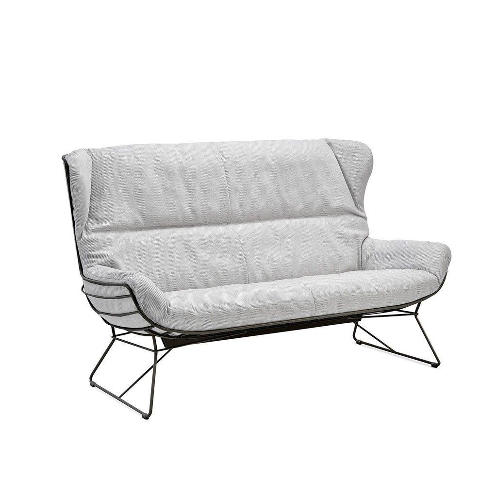 freifrau | leyasol outdoor wingback couch | lopi ash + black frame 160cm