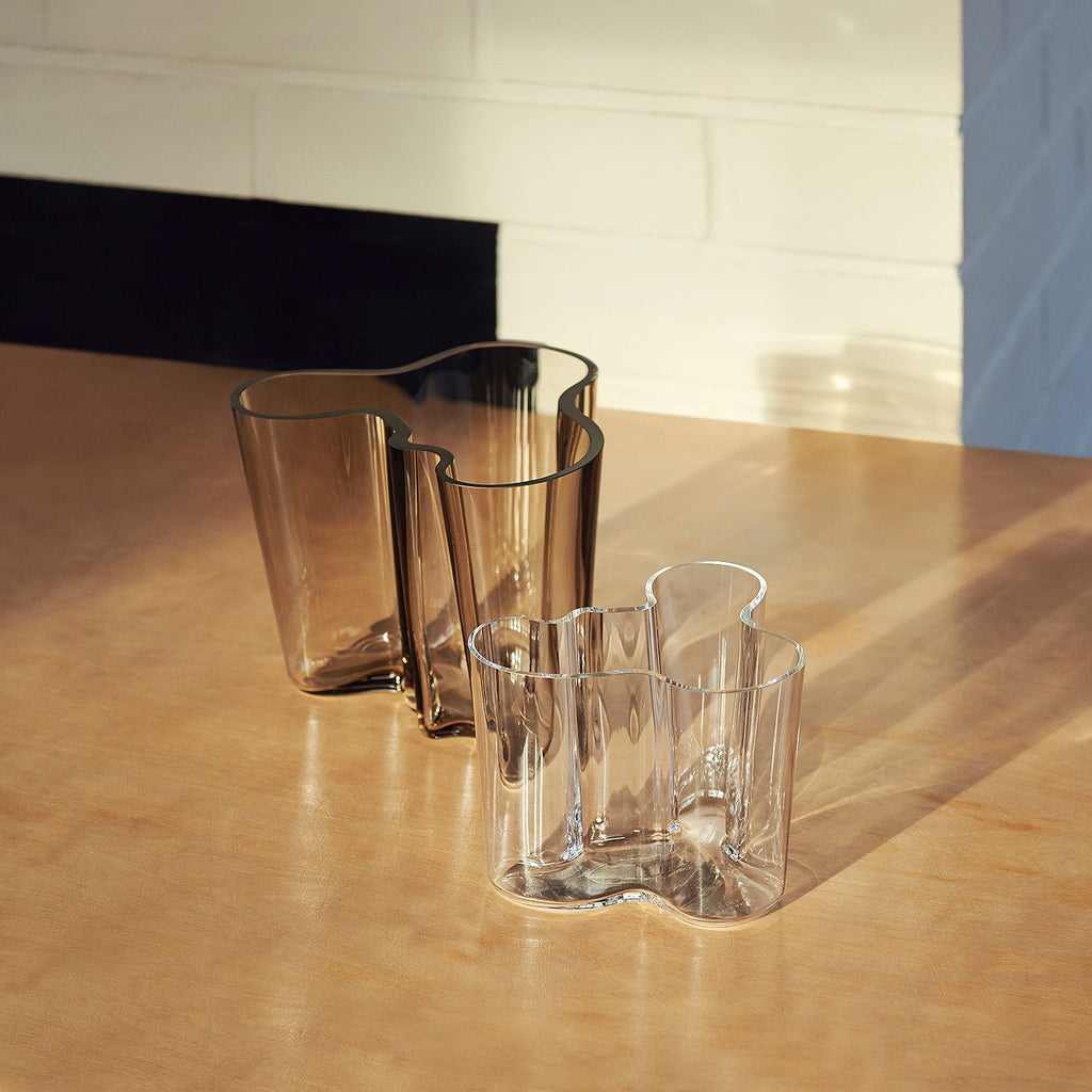 iittala | aalto savoy vase |  linen 16cm