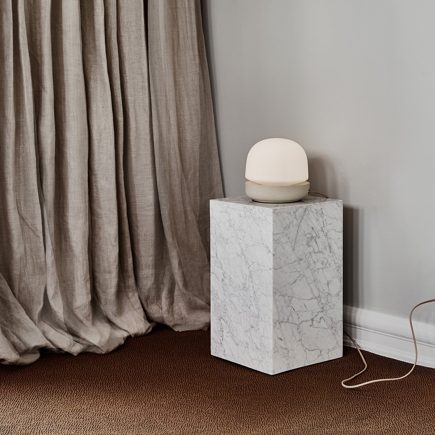 audo copenhagen (menu) | plinth tall | white carrara marble