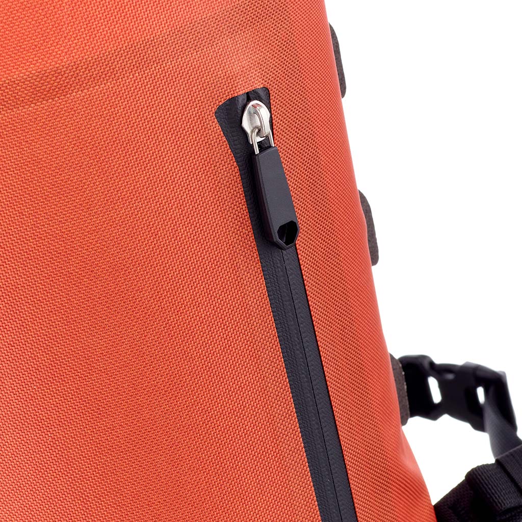 Commuter Daypack 21L