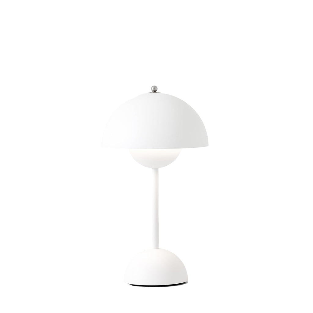 &tradition | flowerpot VP9 portable lamp | matte white
